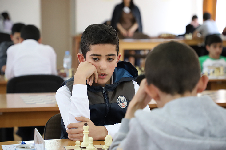 Vahagn Khachatryan - FIDE Trainer - Chess Academy